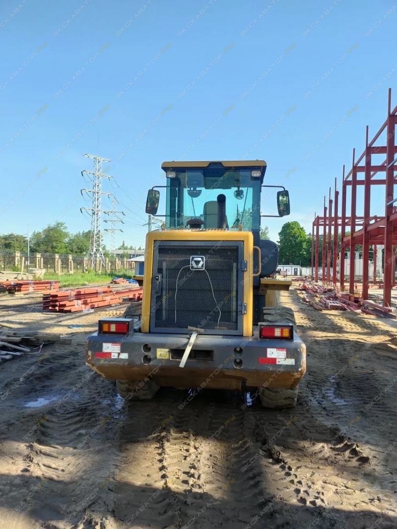 XCMG LW300KN [4]