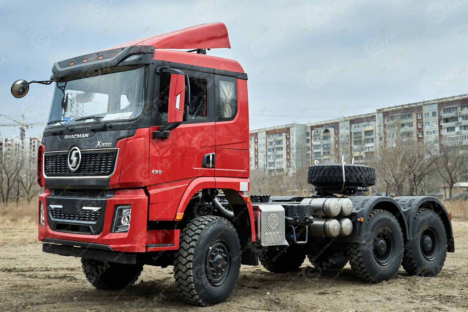 Shacman SX42586V385 [11]