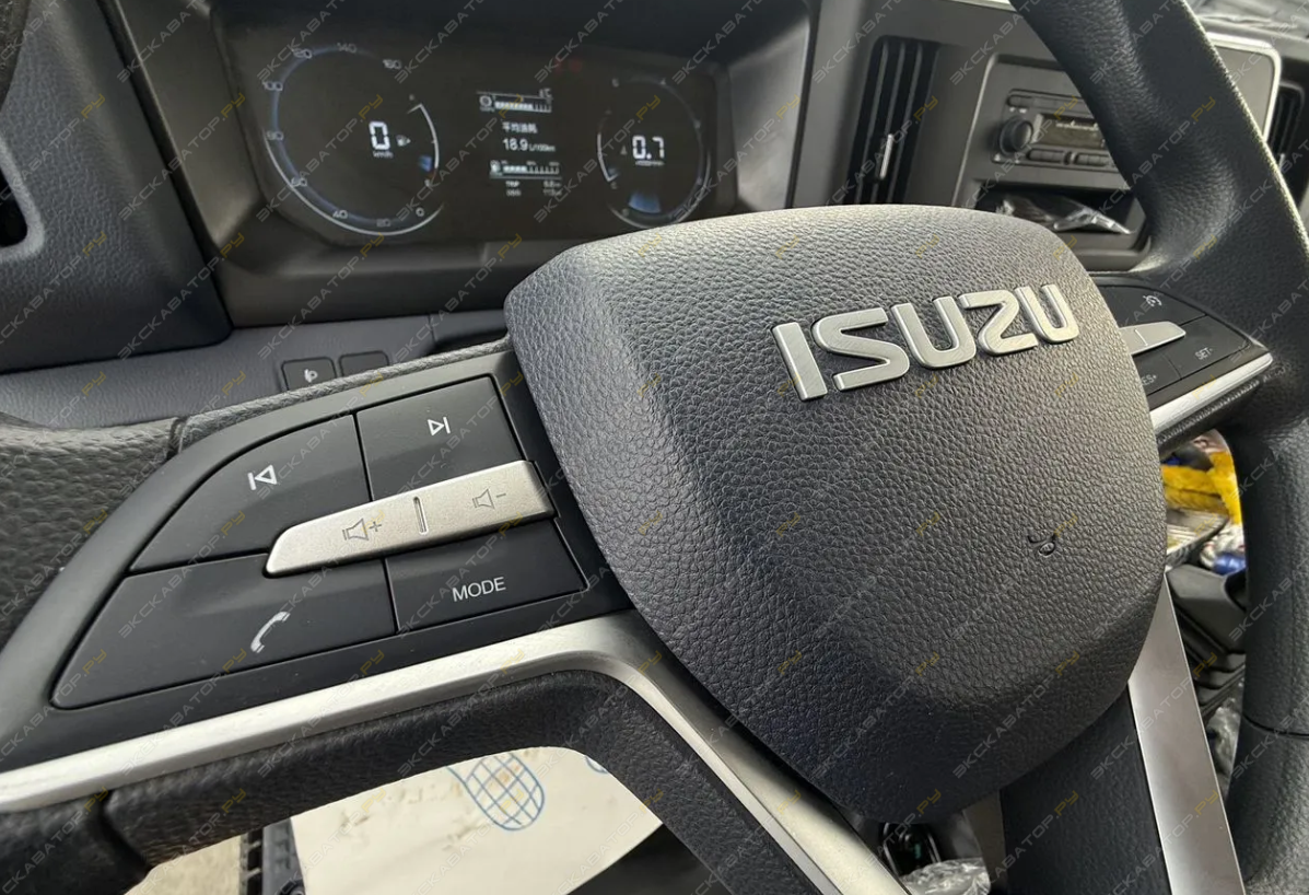 Isuzu Elf (автогидроподъемник) [5]