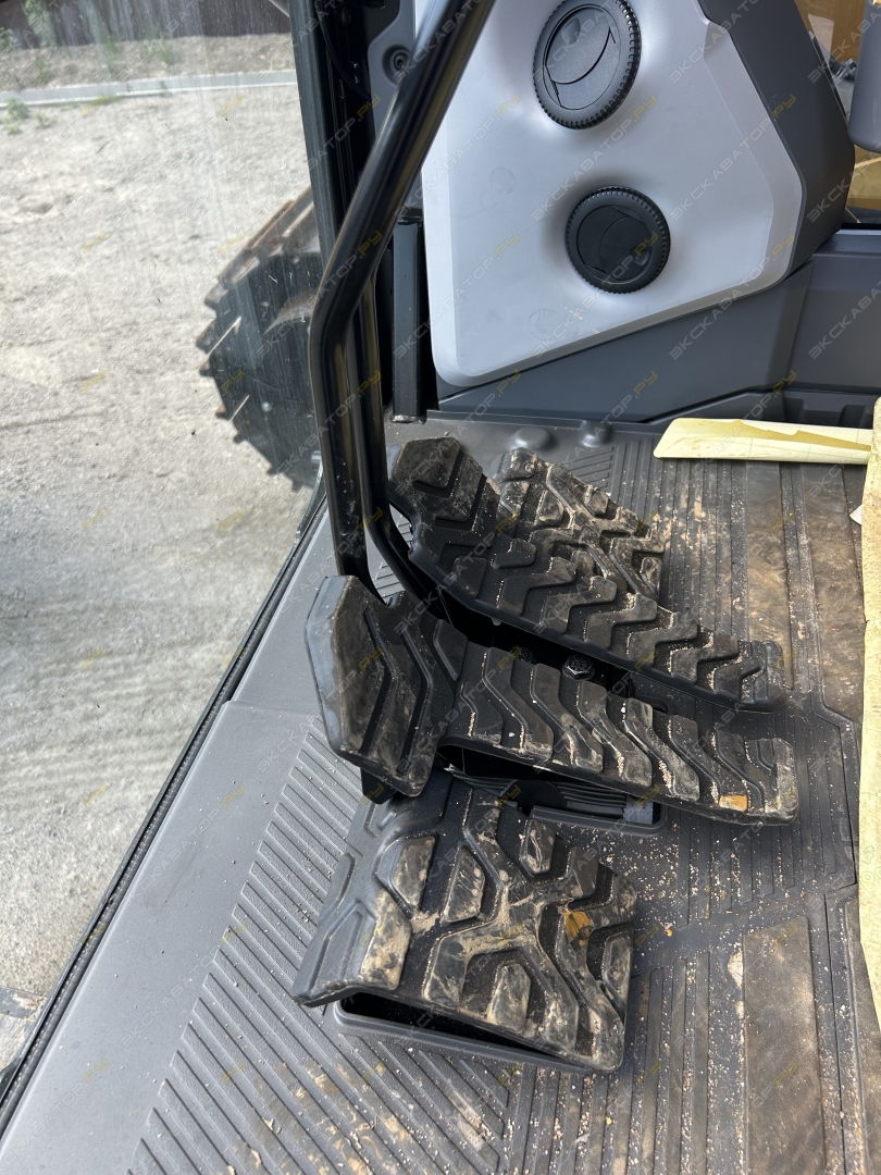 Caterpillar 336 [20]