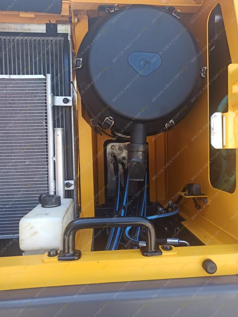Volvo EC380DL [17]