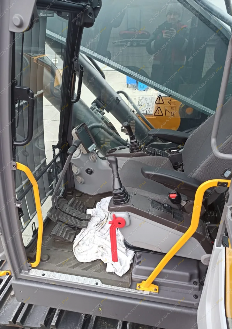 Volvo EC 750DL [5]