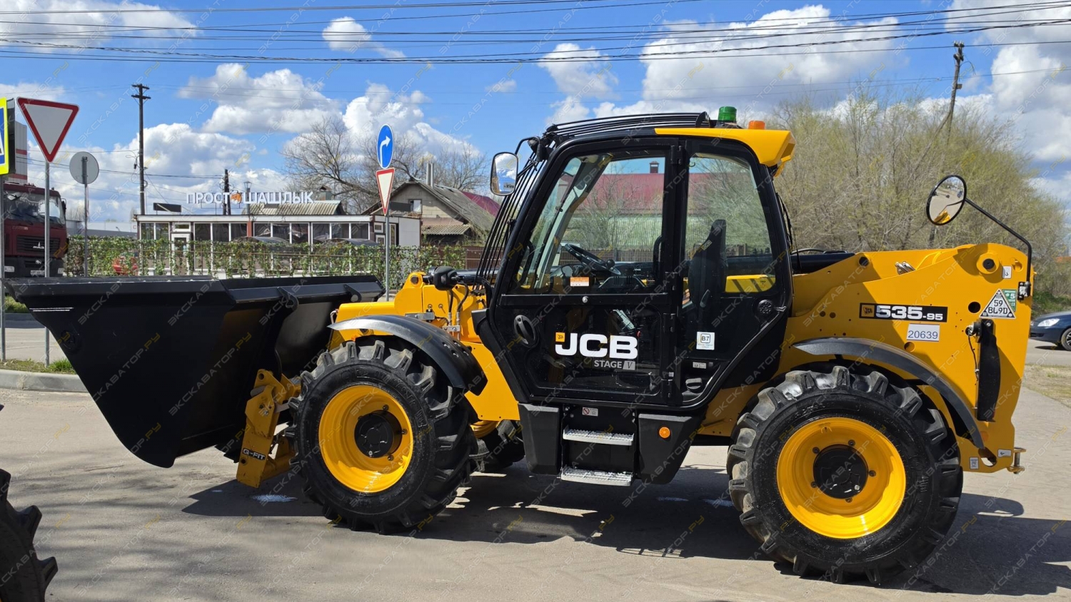 JCB 535-95 [12]