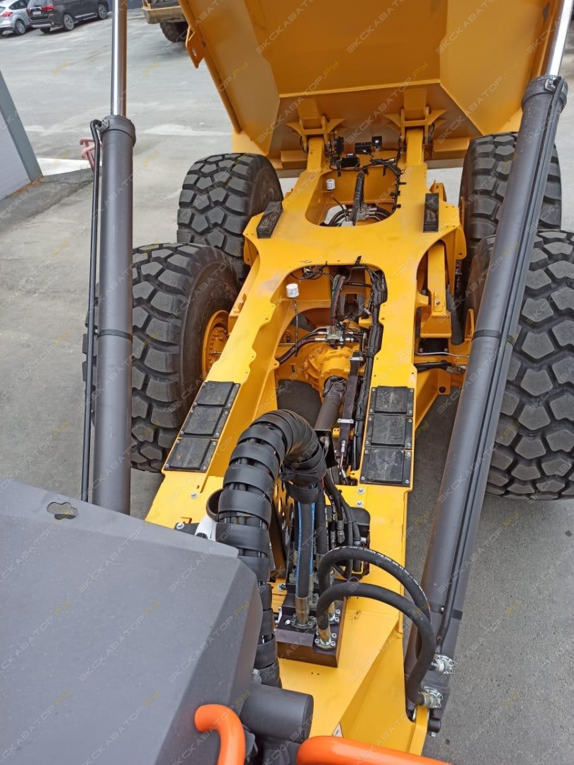 Volvo A40G [12]