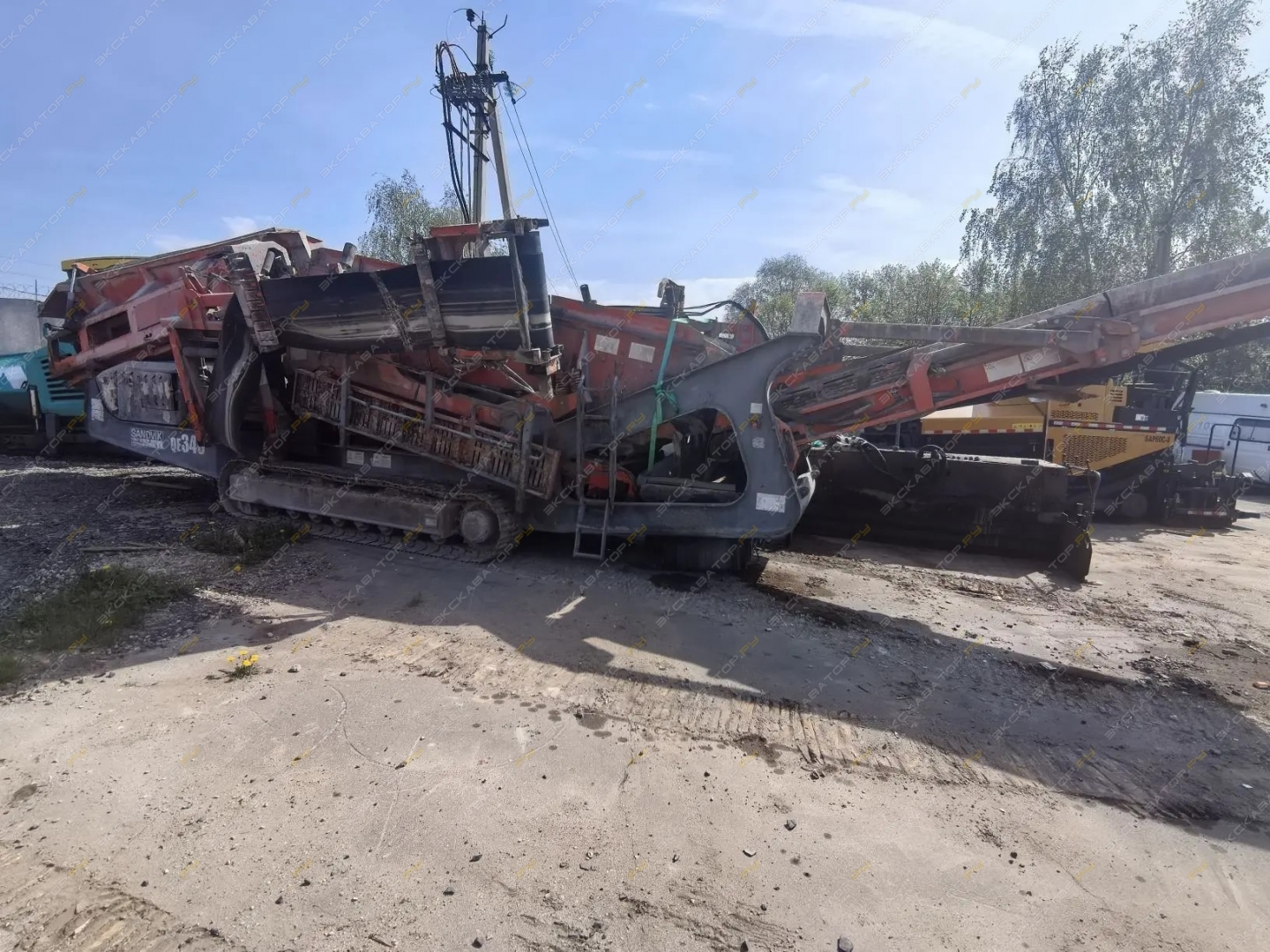 Sandvik QA340 (Extec S-5) [9]