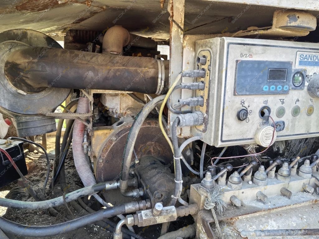 Sandvik QA340 (Extec S-5) [13]