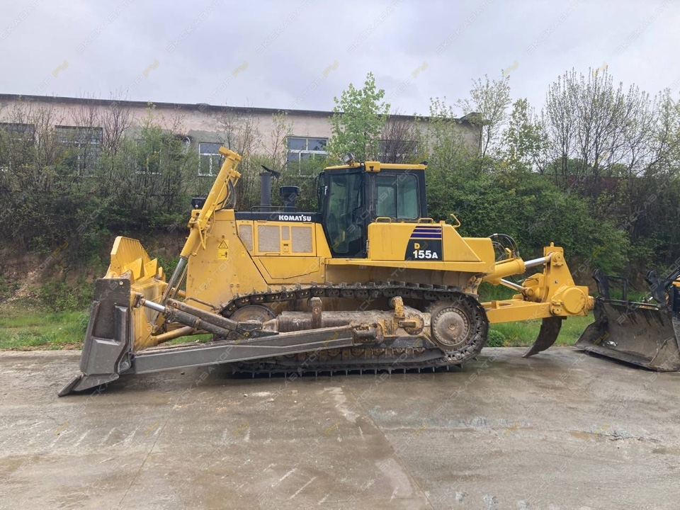 Komatsu D155A-6 [5]