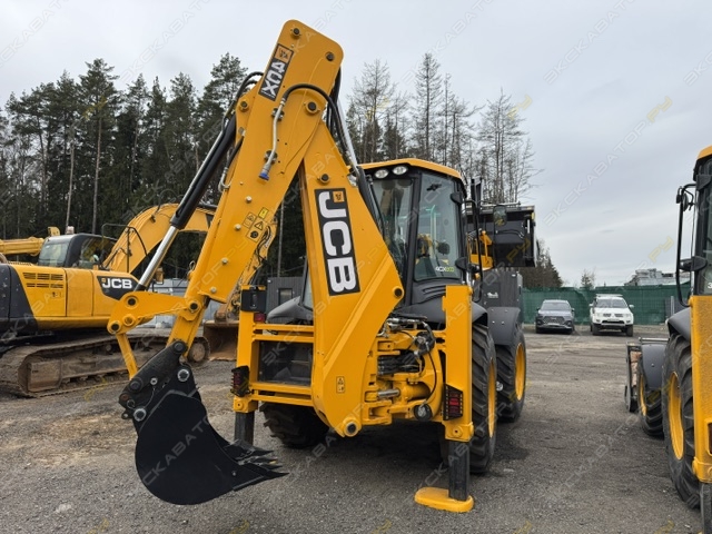 JCB 4CX [2]