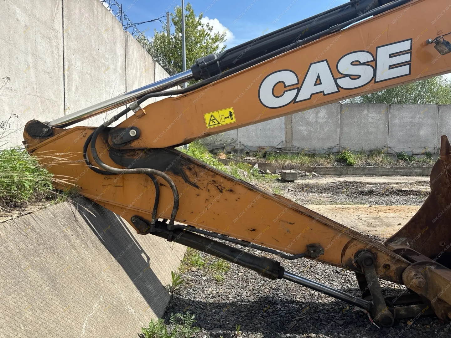 Case CX220C [5]