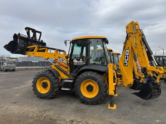 JCB 4CX [3]