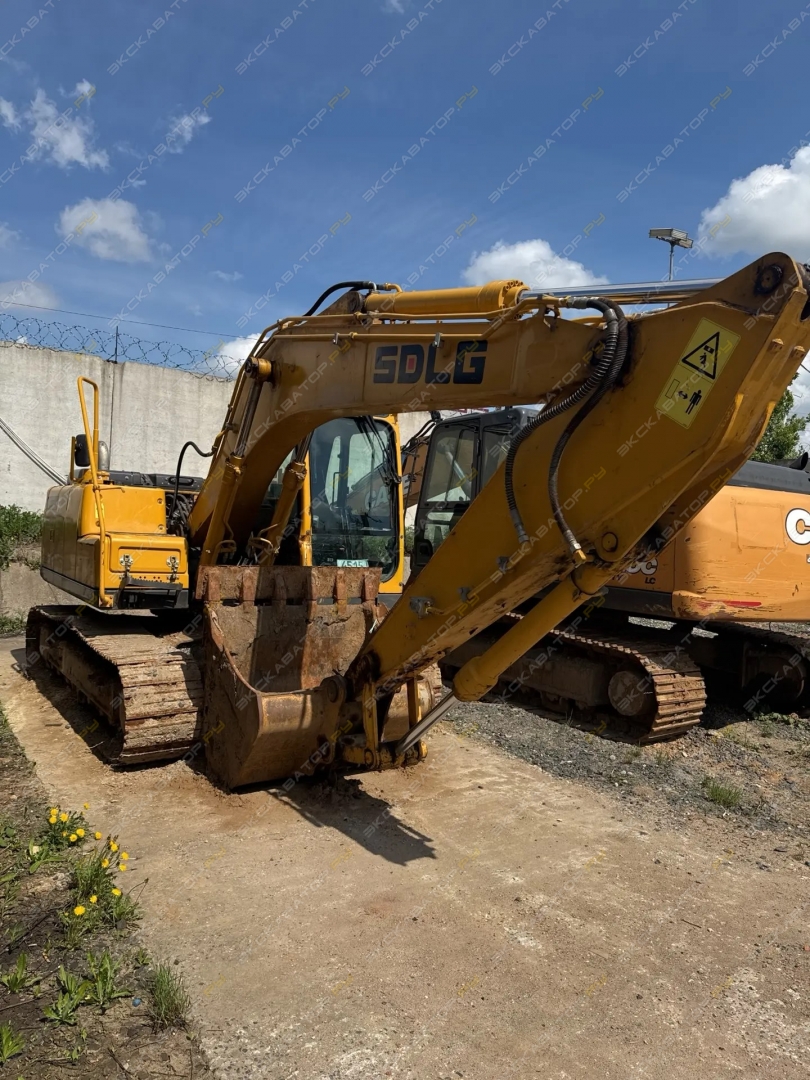 LGCE (SDLG) E6150F [0]