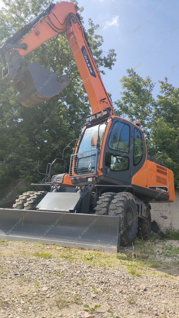 DX170WA-9 [4]