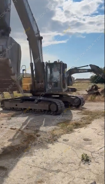 Volvo EC250DL [9]