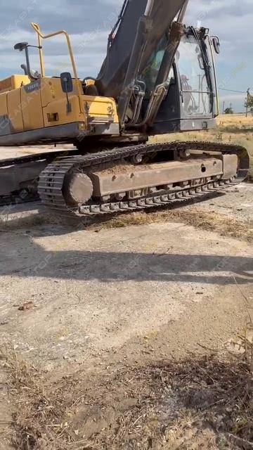 Volvo EC250DL [10]