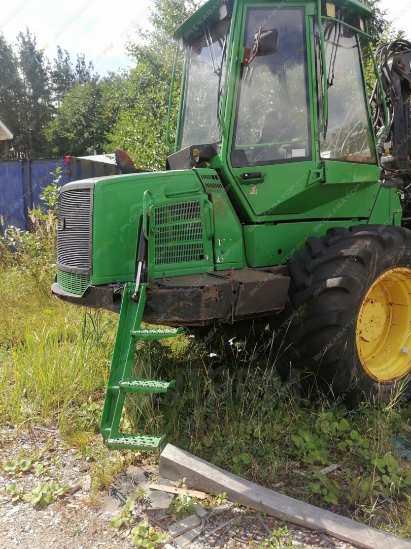 John Deere 1010E [3]