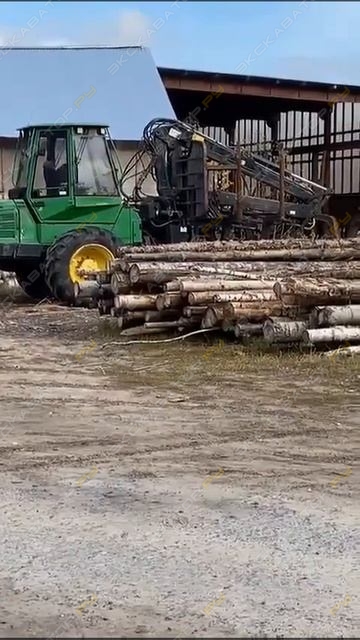 John Deere 1010E [12]
