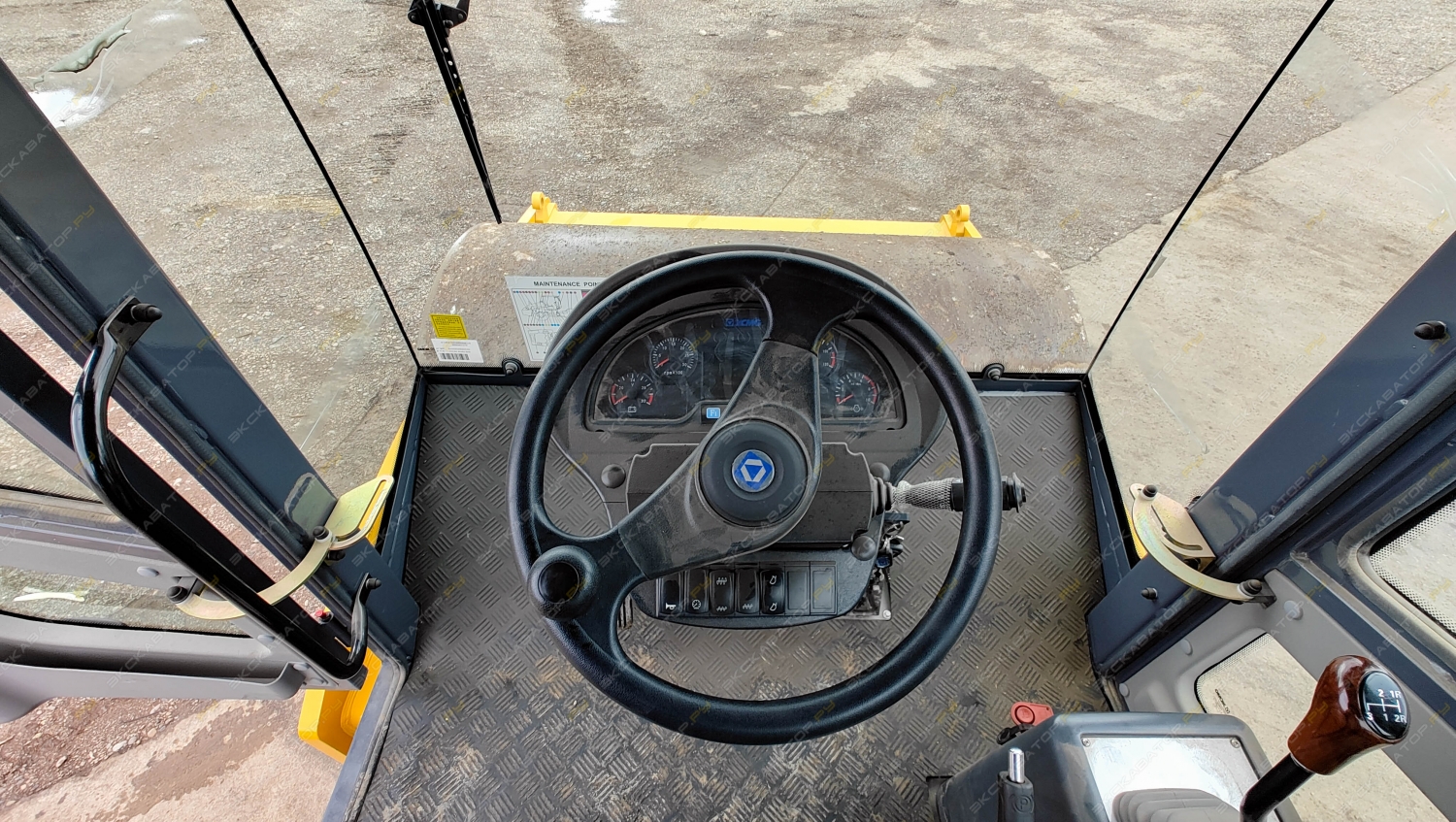 XCMG XS183J [8]