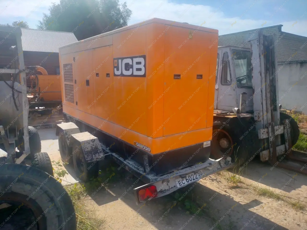 JCB G220QS [0]