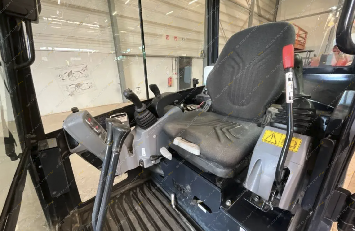 Kubota KX019-4 [10]