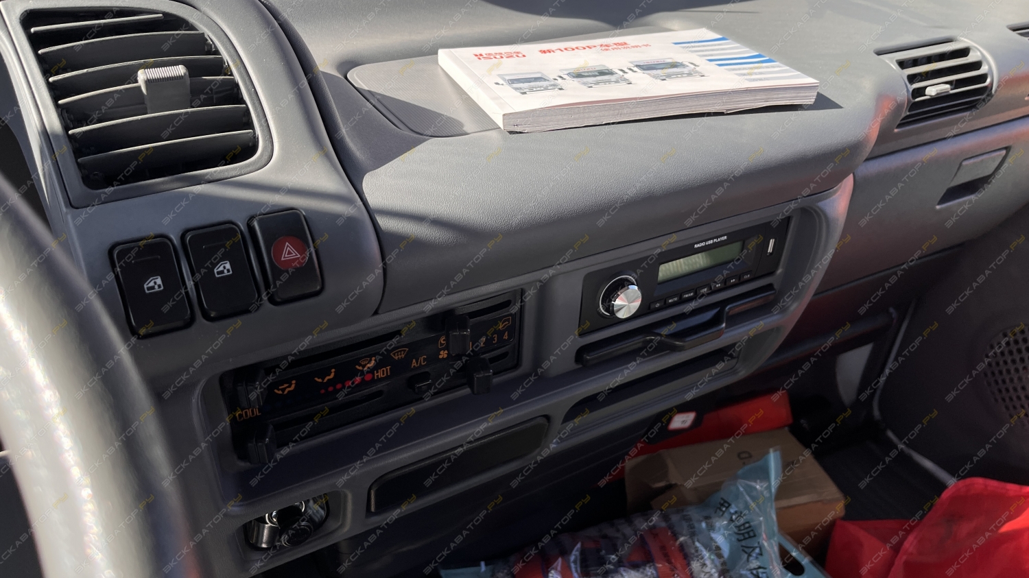 ELF 4x4 двойная кабина высота 20 м [27]