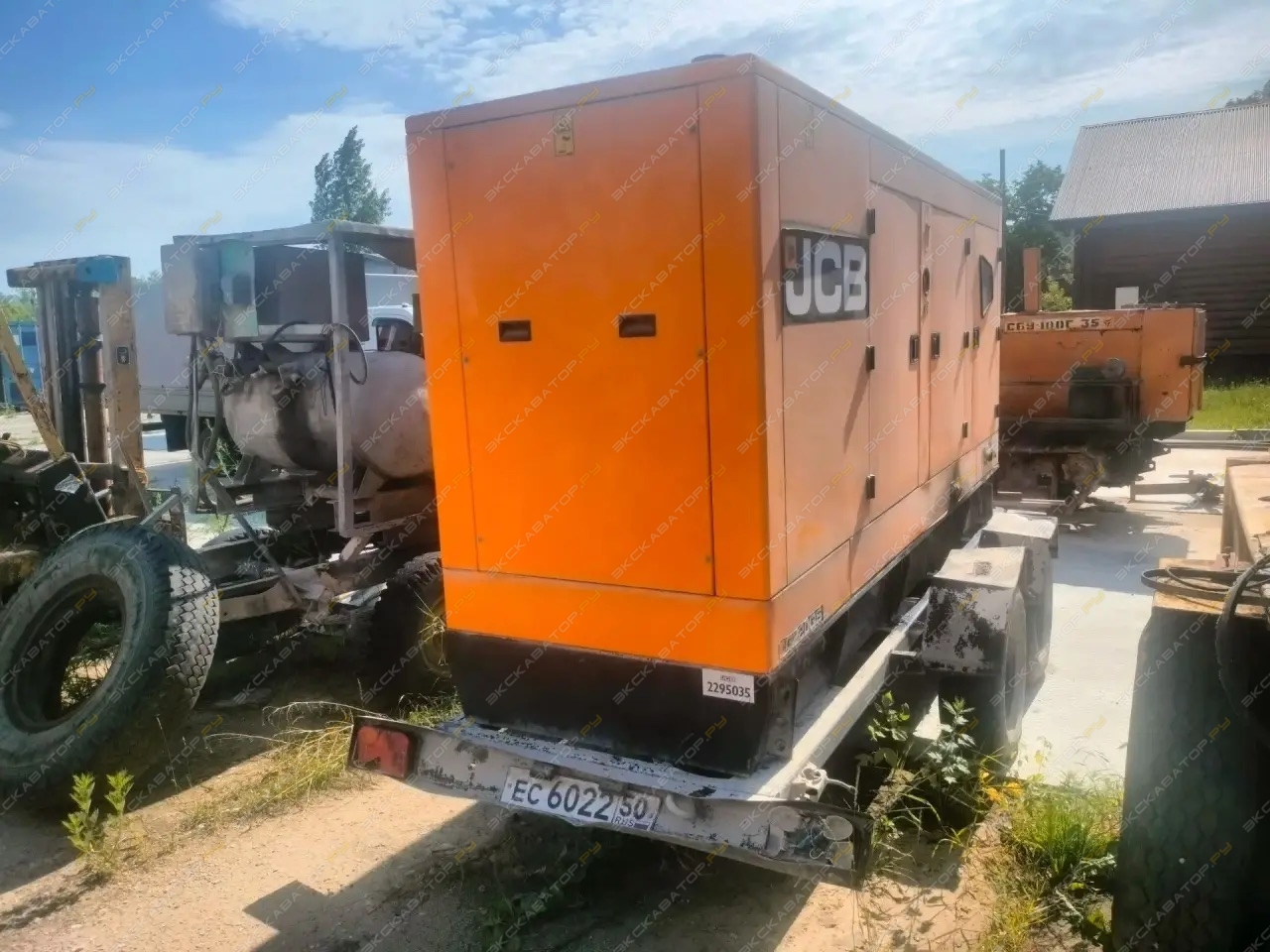 JCB G220QS [2]