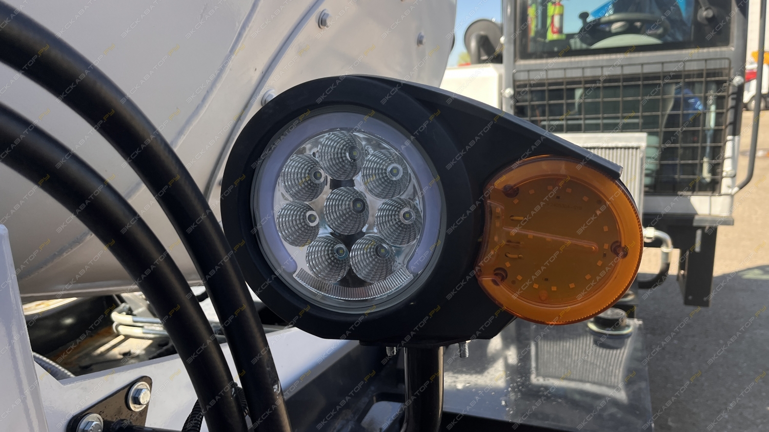 SDM1200 [9]