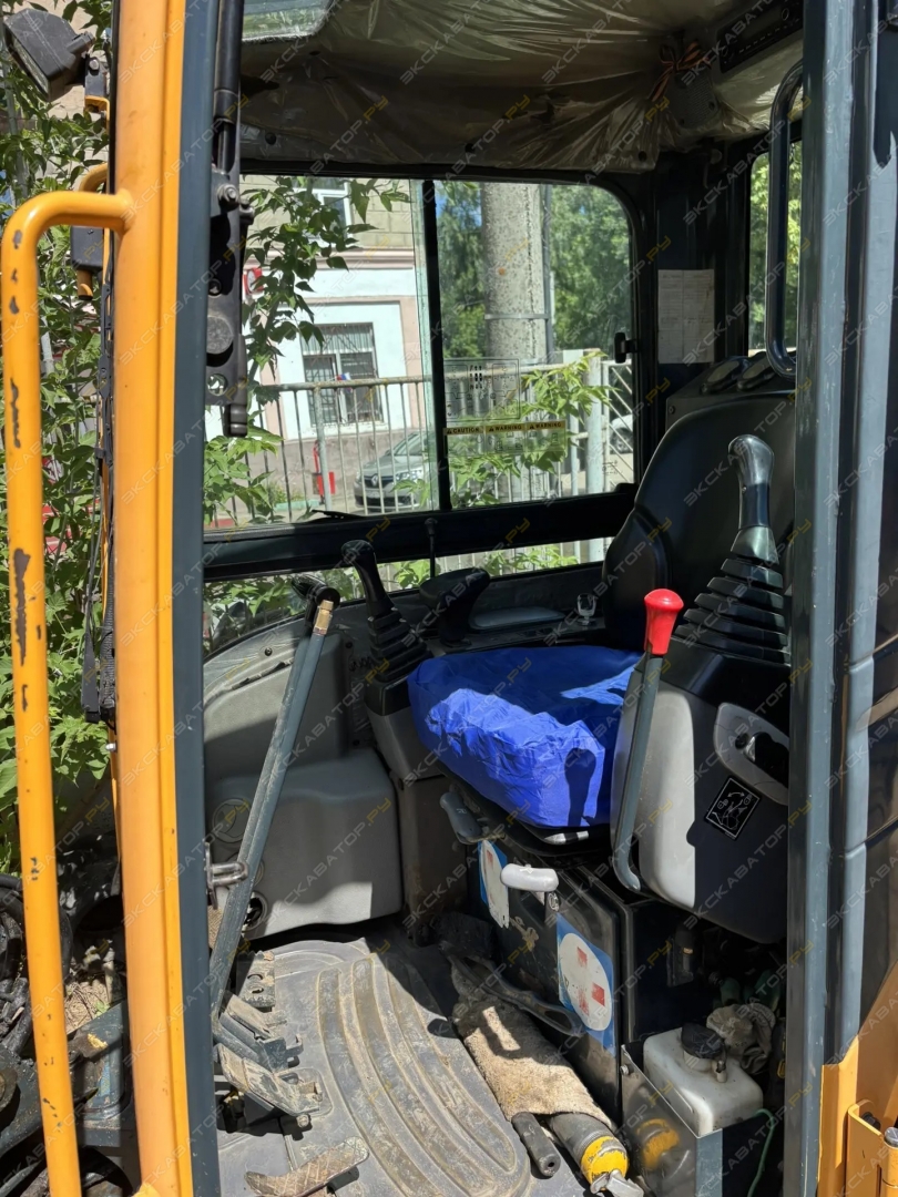 Hyundai R35Z-9 [5]