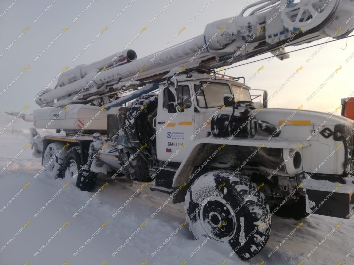 Стройдормаш БМ-811М на базе Урал [3]