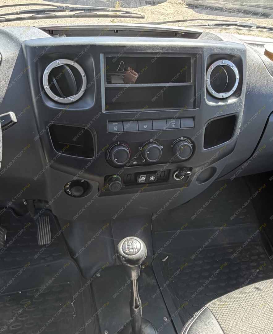 ГАЗ Соболь 2752 фургон 2.8 TD MT [6]