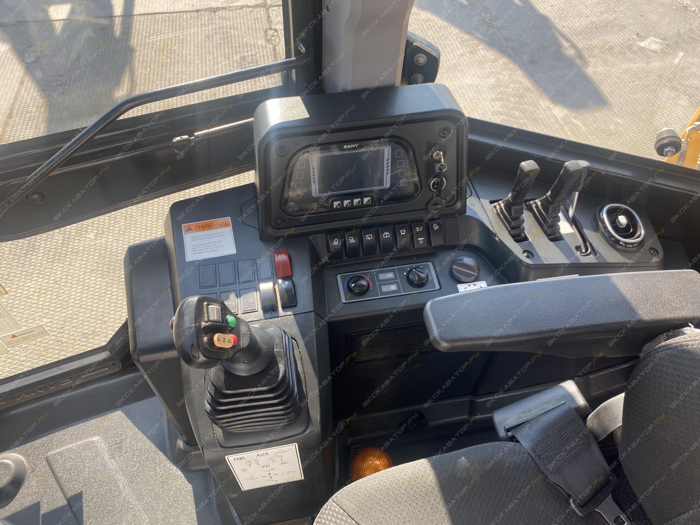 Sany BHL95 [26]