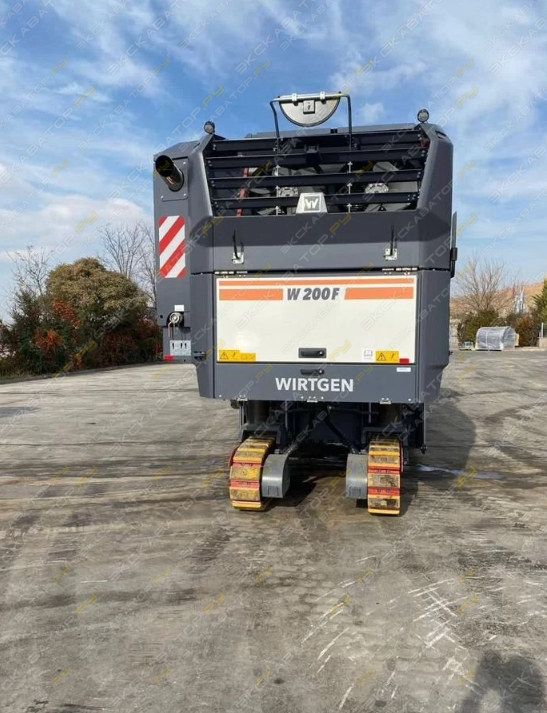 Wirtgen W 200 F [4]