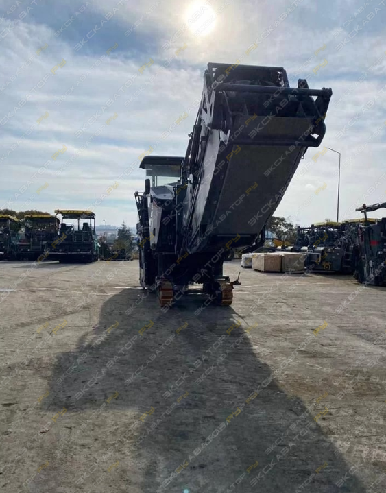 Wirtgen W 200 F [2]