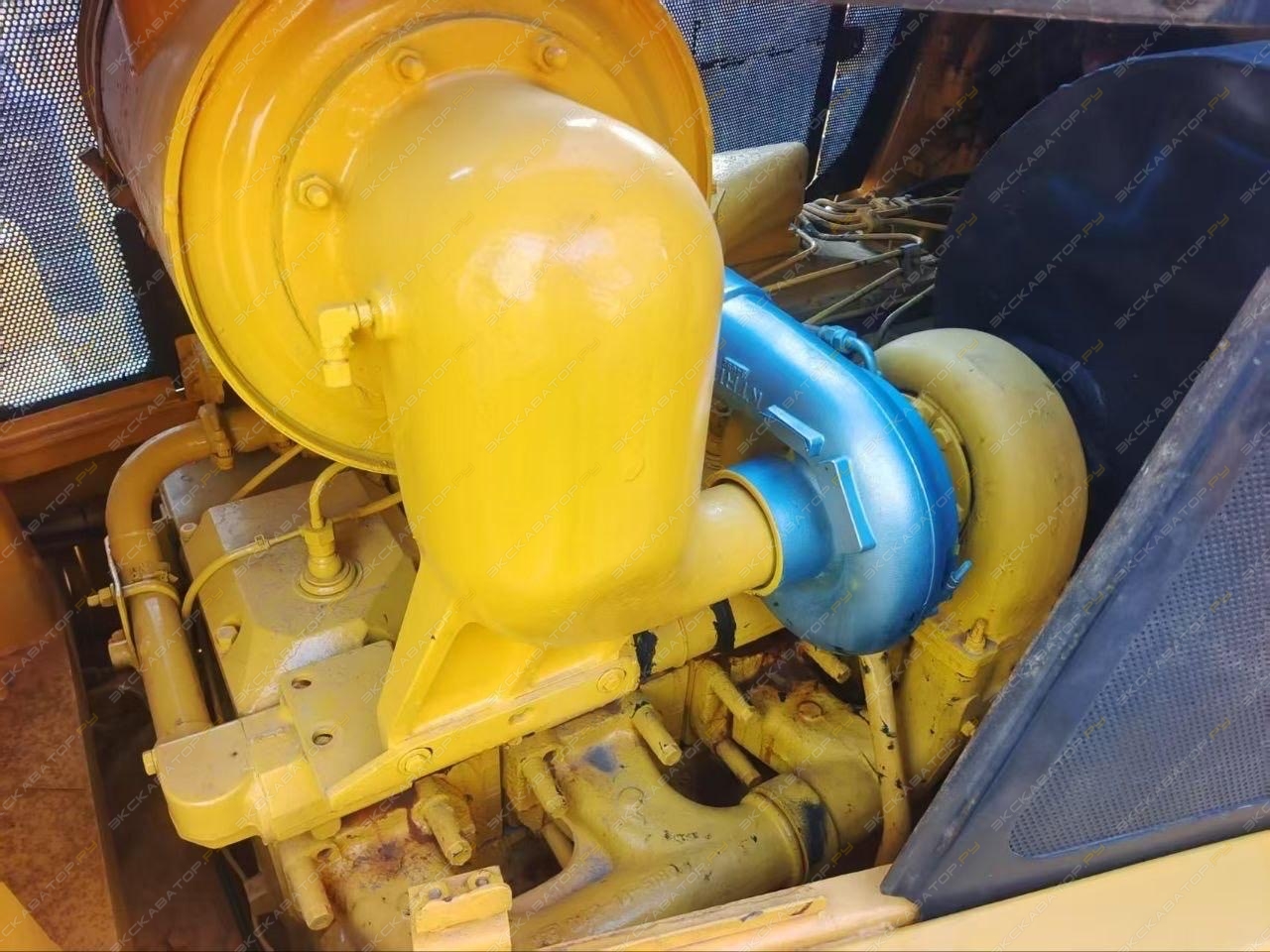 Komatsu D475A-5 [3]