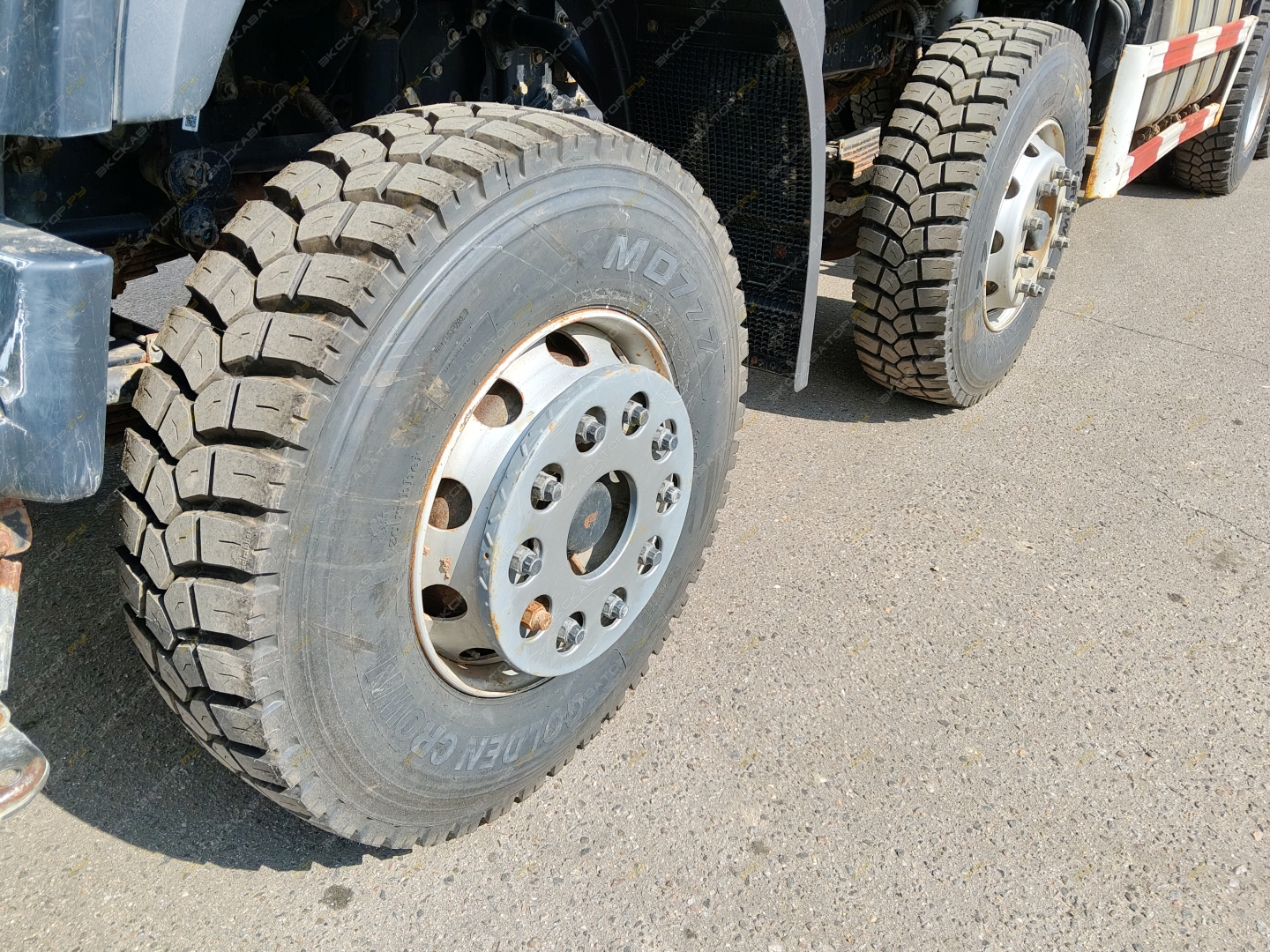 Dongfeng KC DF3410A563 [12]
