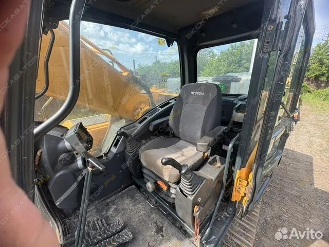 Hyundai R 330LC-9S [8]