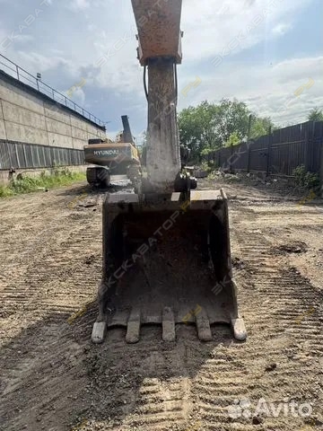 Hyundai R 330LC-9S [10]