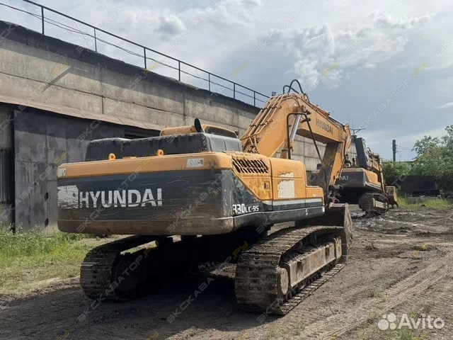 Hyundai R 330LC-9S [3]