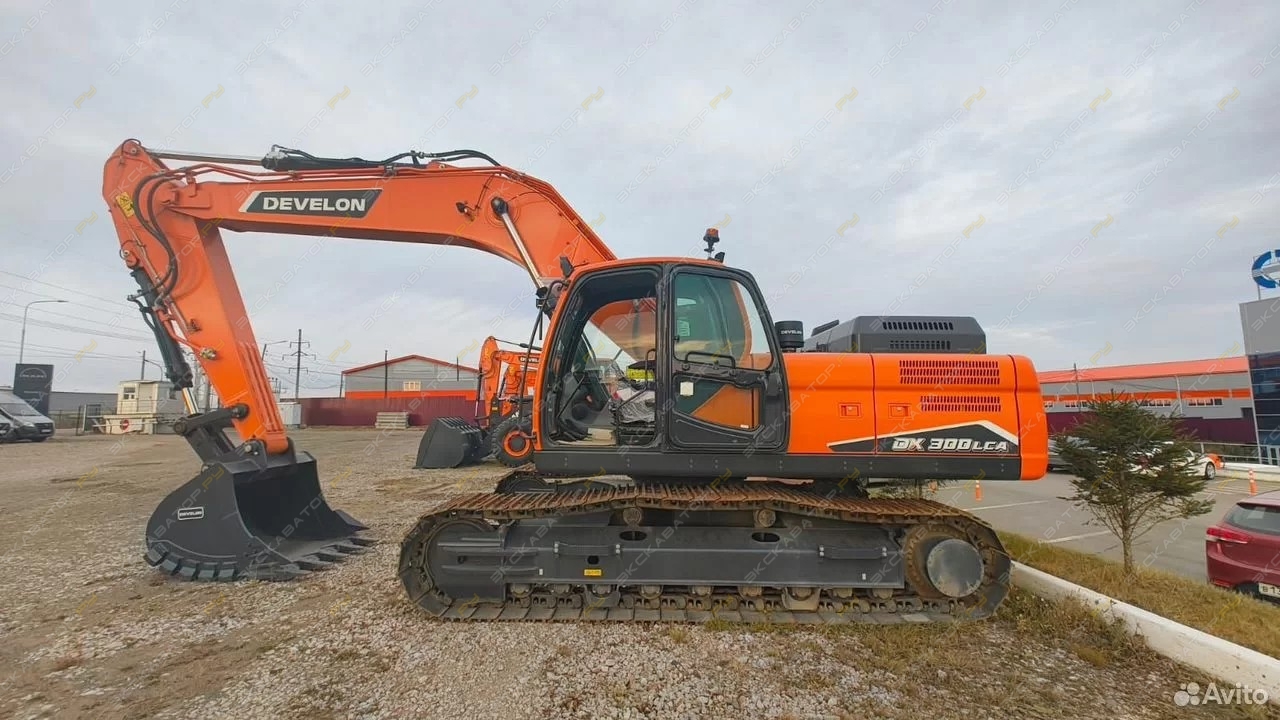 Develon DX300LCA-7M Doosan [0]