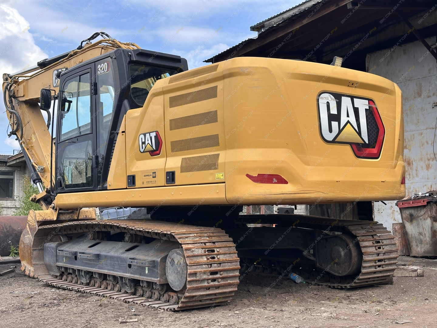 Caterpillar 320 [0]