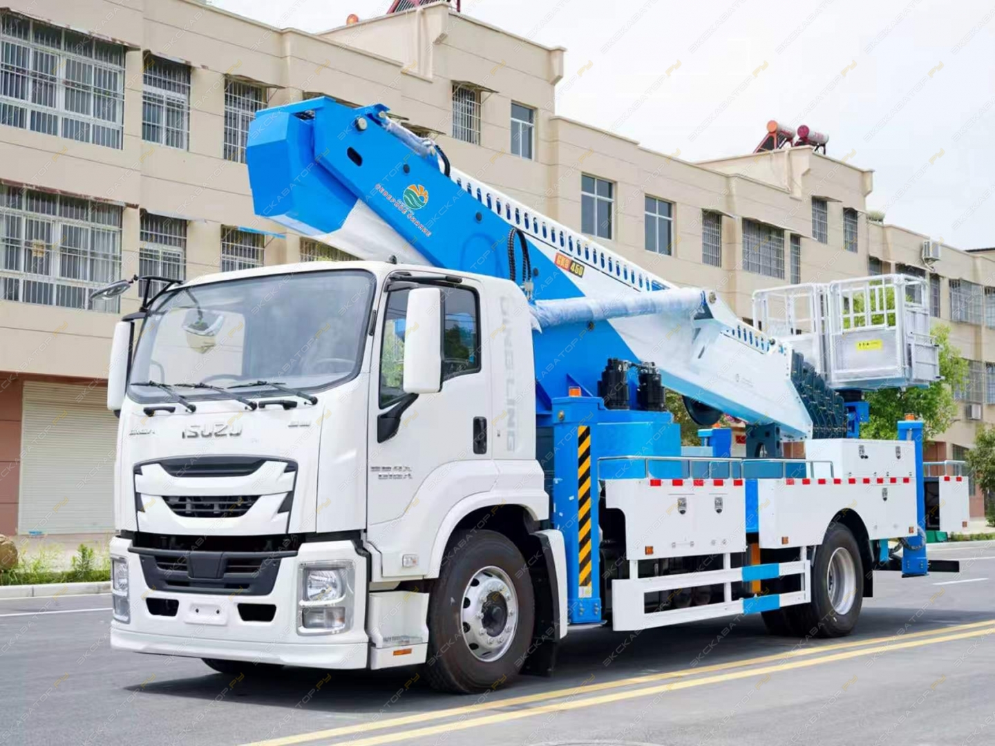 Isuzu Giga (автогидроподъемник) [0]