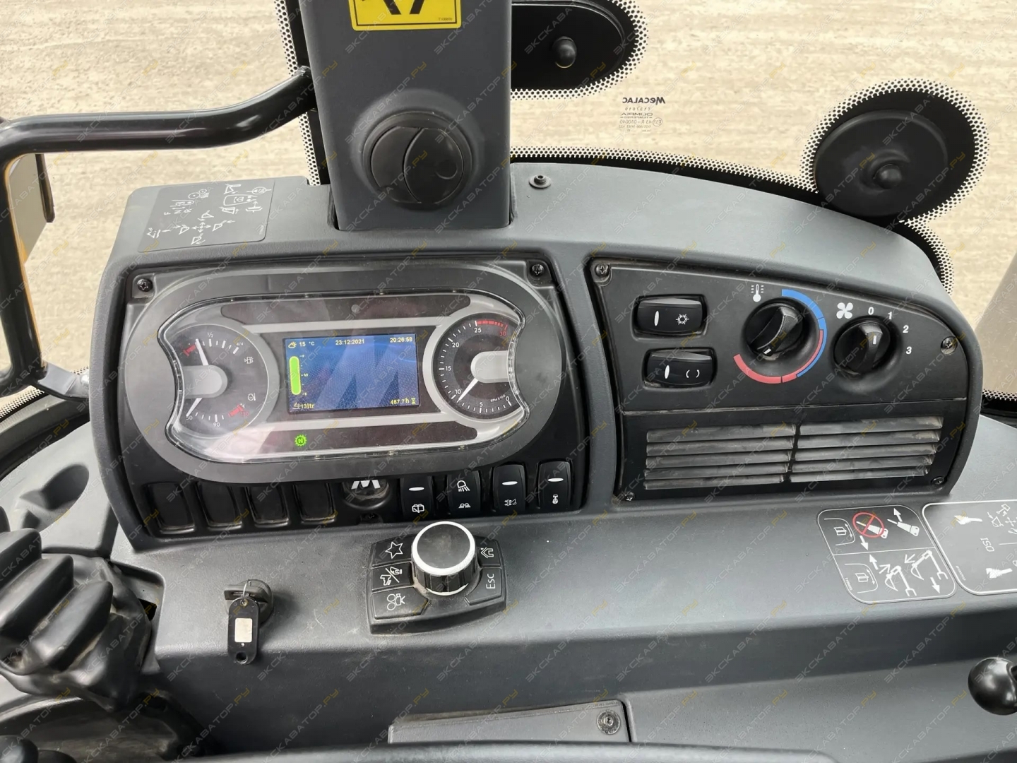 Mecalac TLB890SM [18]
