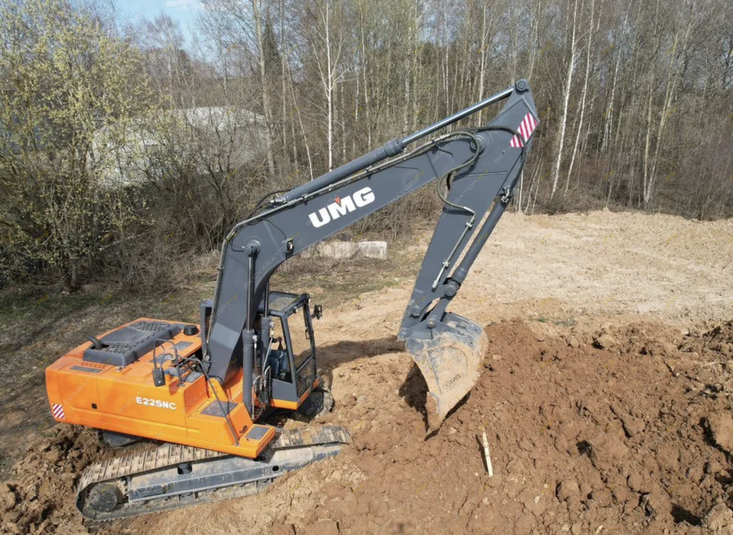 UMG E225NC [1]