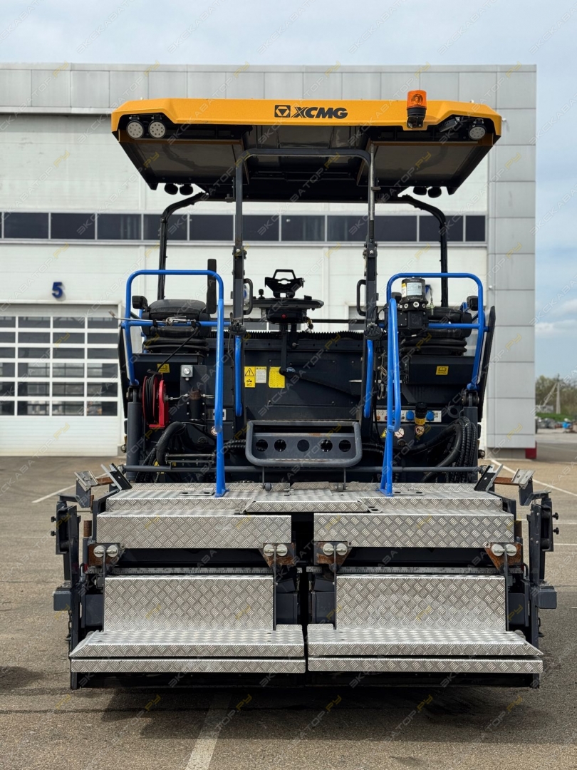XCMG RP705 [8]