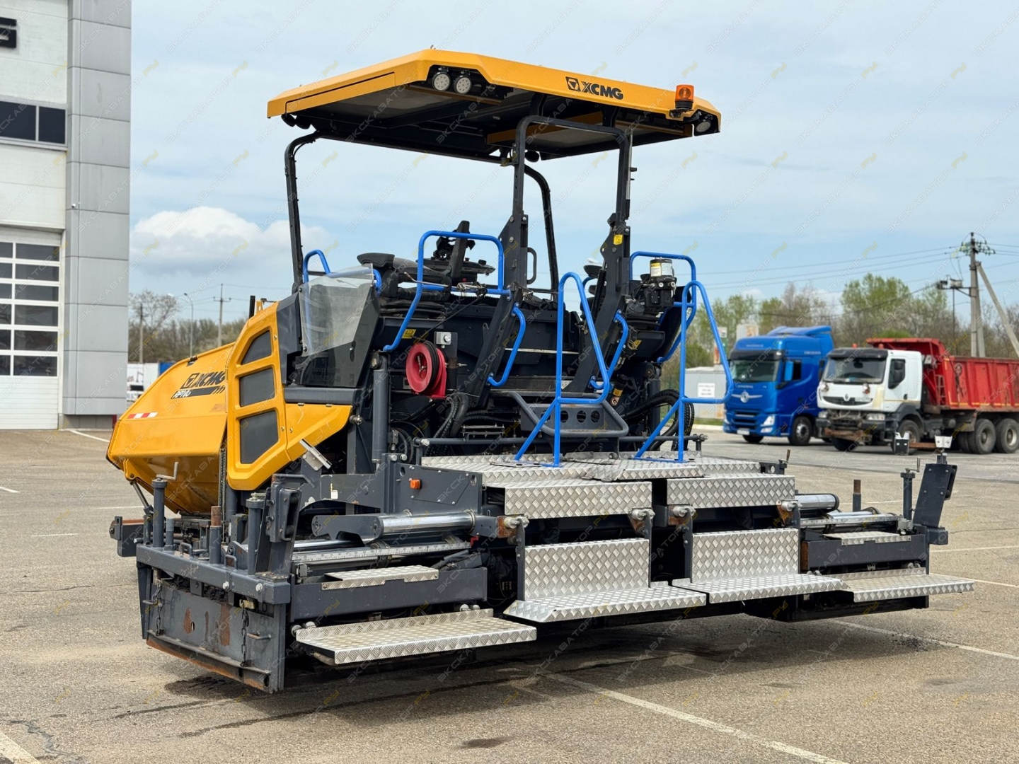 XCMG RP705 [7]
