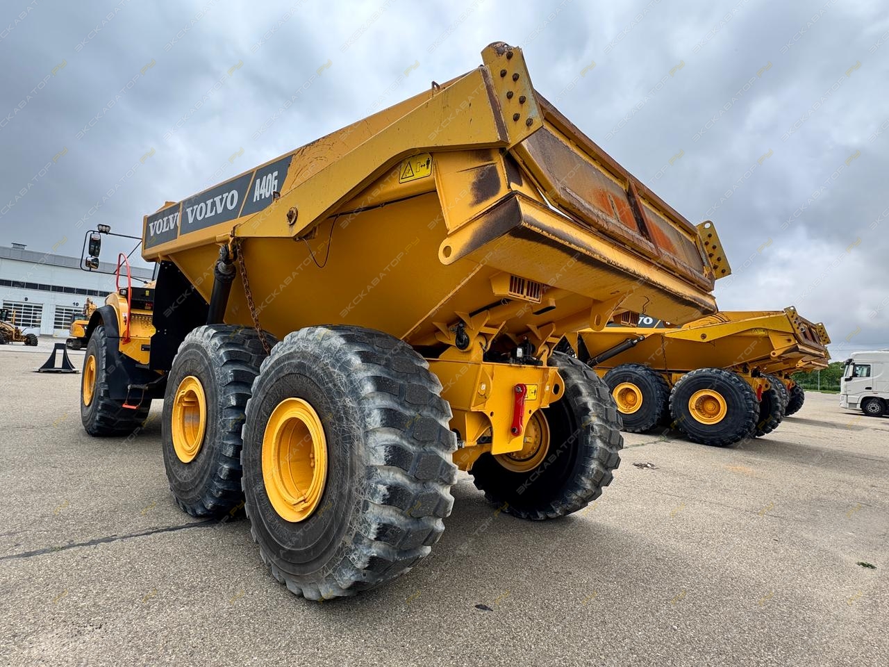 Volvo A40G [10]