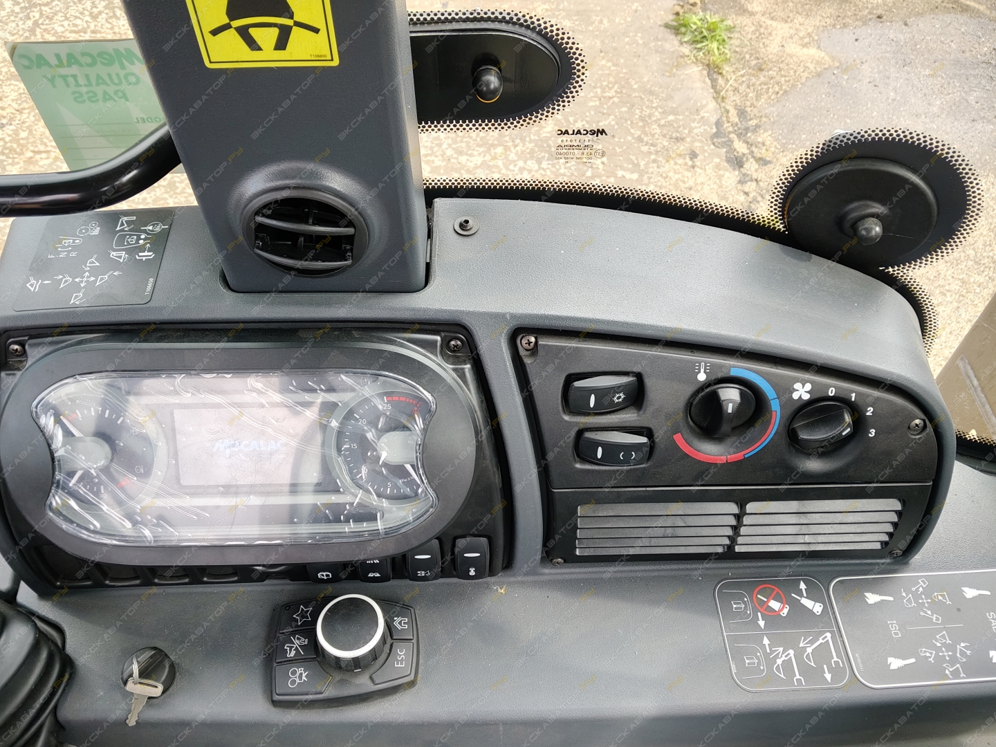 Mecalac 890 PS [21]