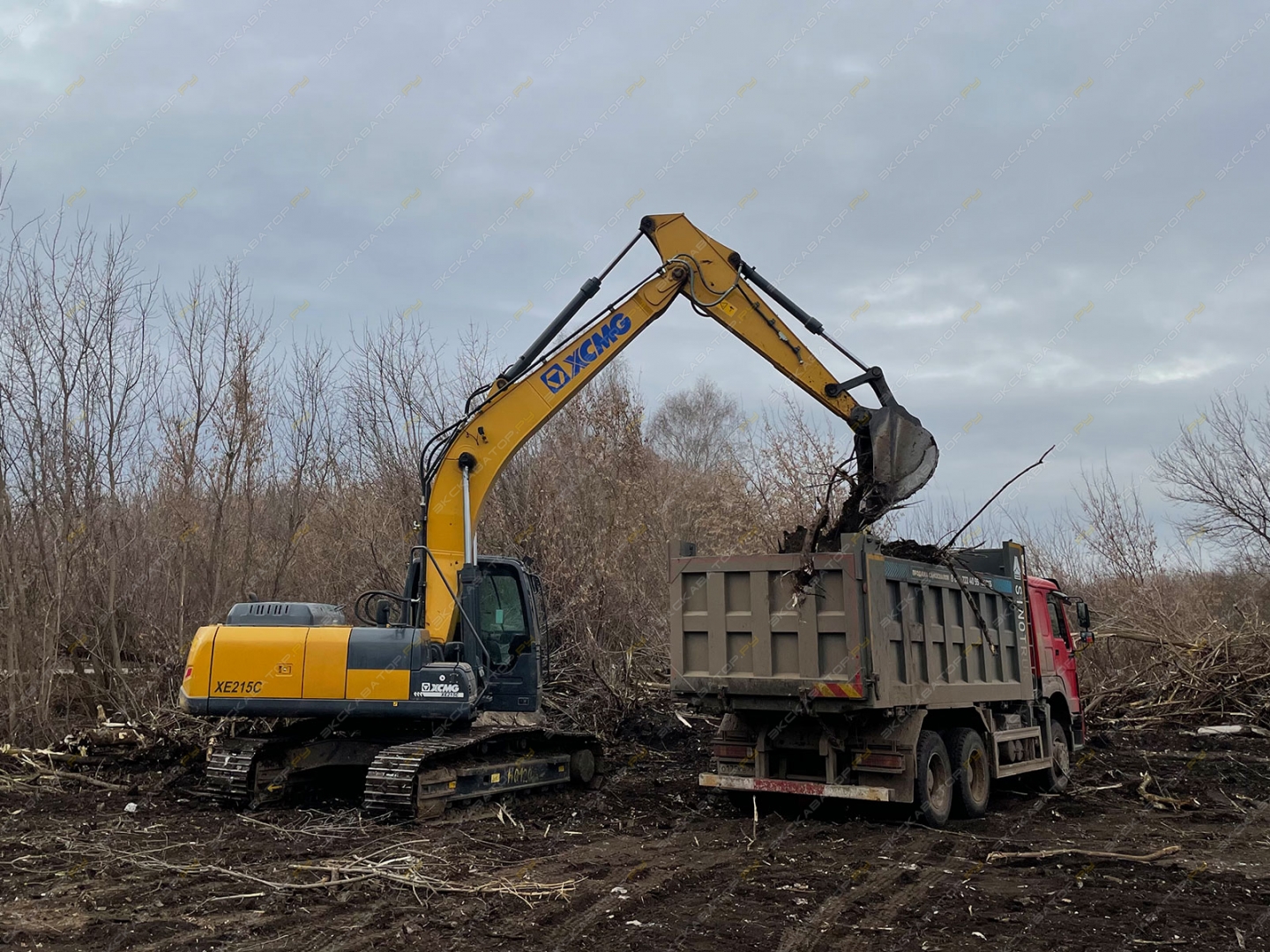 XCMG XE215C [7]