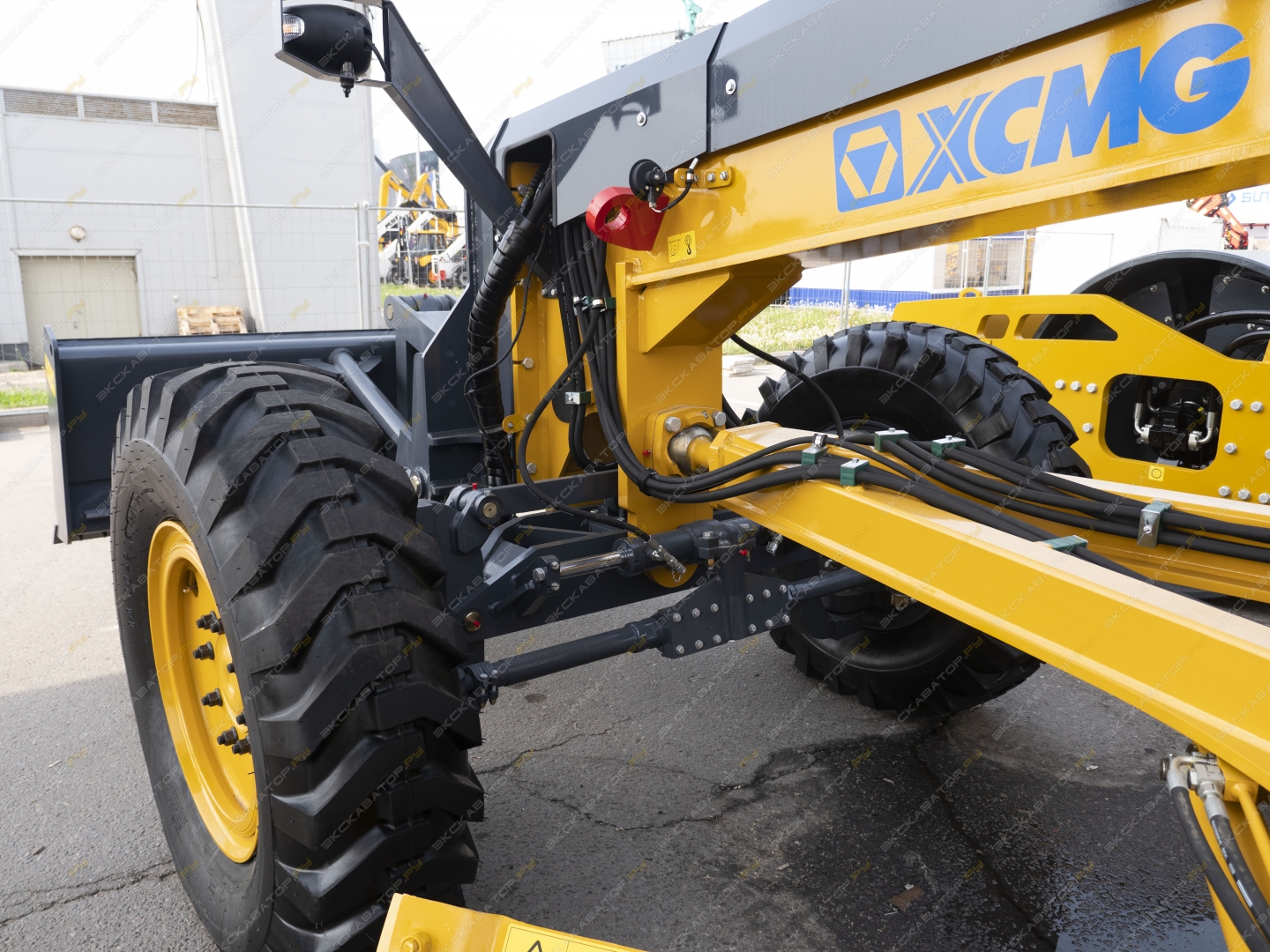 XCMG GR2205AT [6]