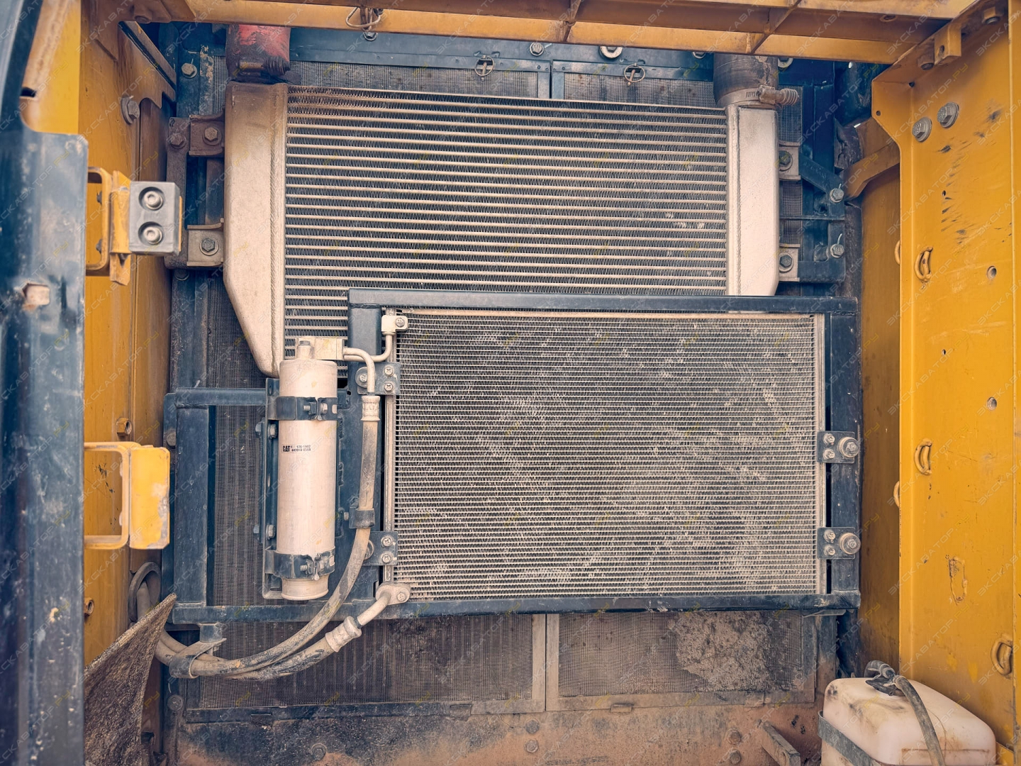 Caterpillar 320D2 L [10]