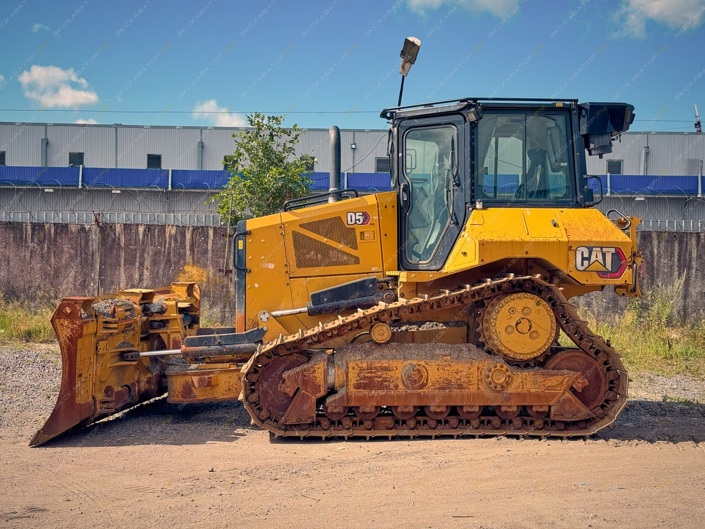 Caterpillar D5 [3]
